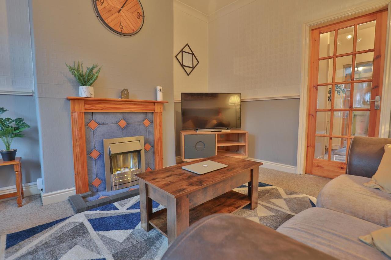 Devon St - Cozy Home, Free Easy Parking! Kingston upon Hull Kültér fotó
